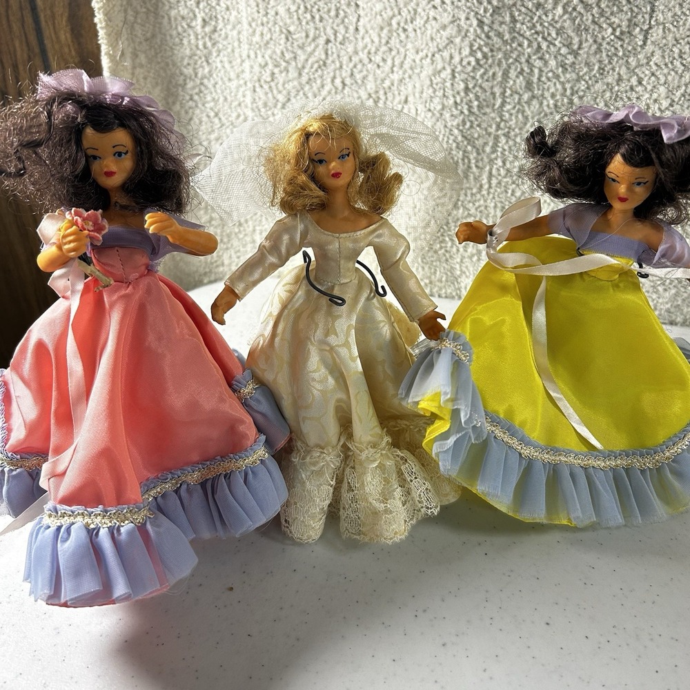 Set Of 3 Vintage 1950s Flagg 7" Flexible Doll Bride & 2 Bridesmaids‎ W/ Dresses